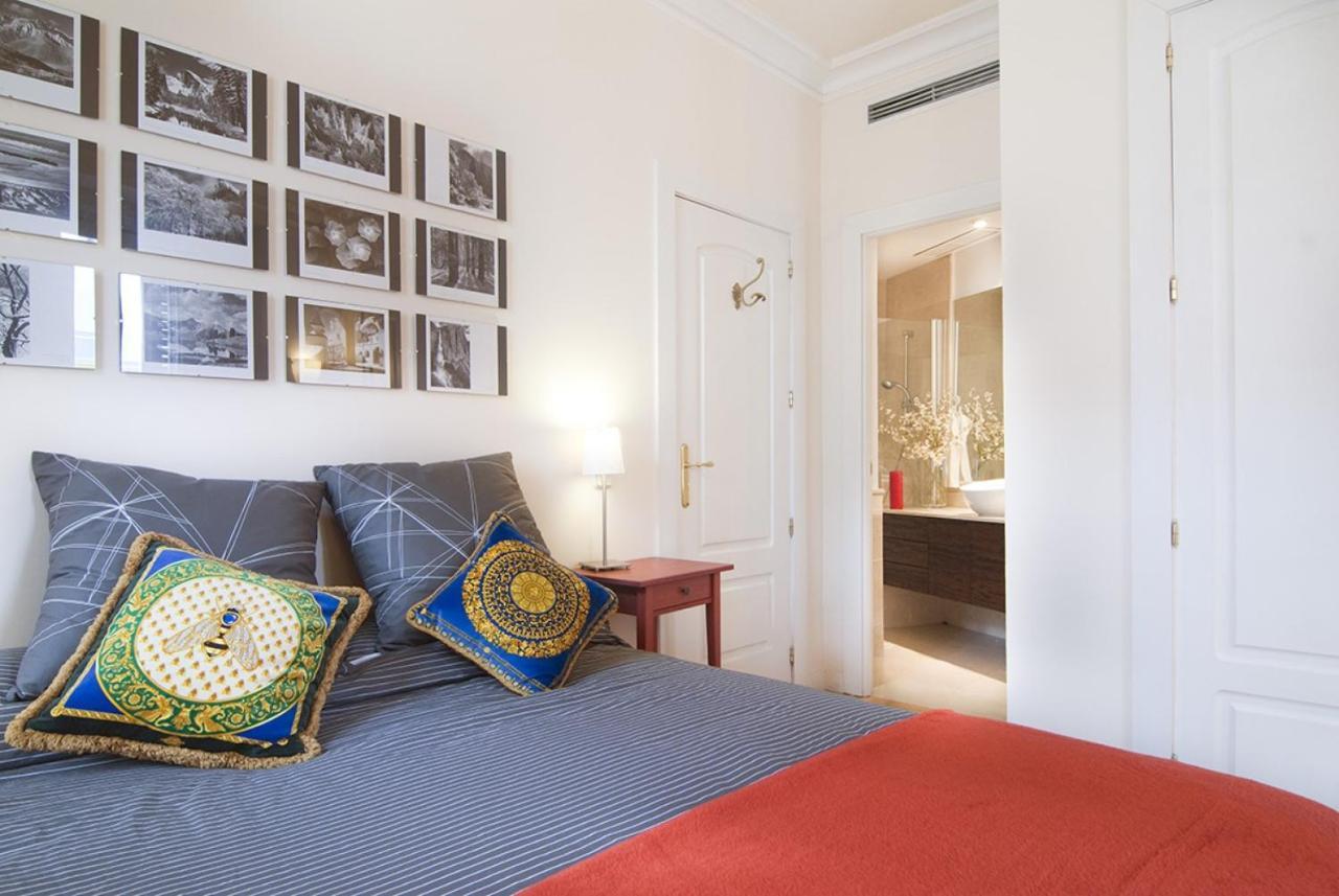 Mit House Princesa En Madrid Apartment ภายนอก รูปภาพ