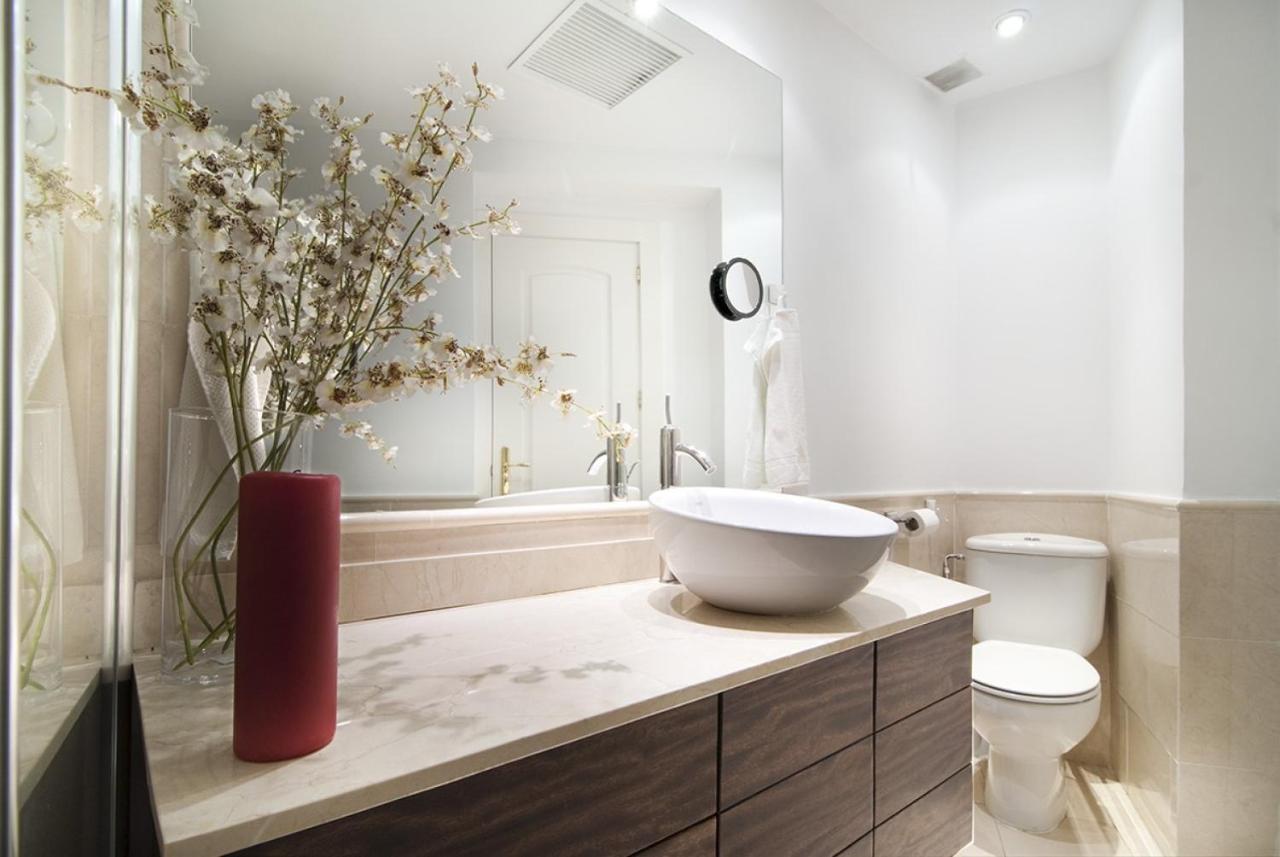Mit House Princesa En Madrid Apartment ภายนอก รูปภาพ
